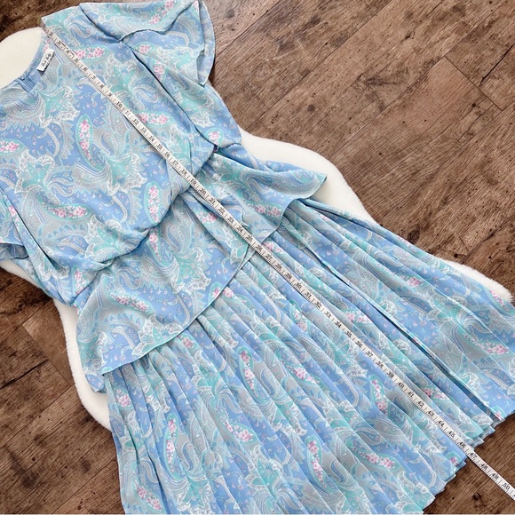 Vintage Rich Lady Peplum Pleated Midi Dress 80s Pastel Paisley Floral Pleated - Picture 14 of 17
